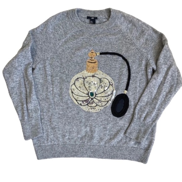 H&M Women’s Sequin Perfume Bottle Gray Crewneck Sweater Alpaca Blend Soft Sz M - Picture 3 of 12